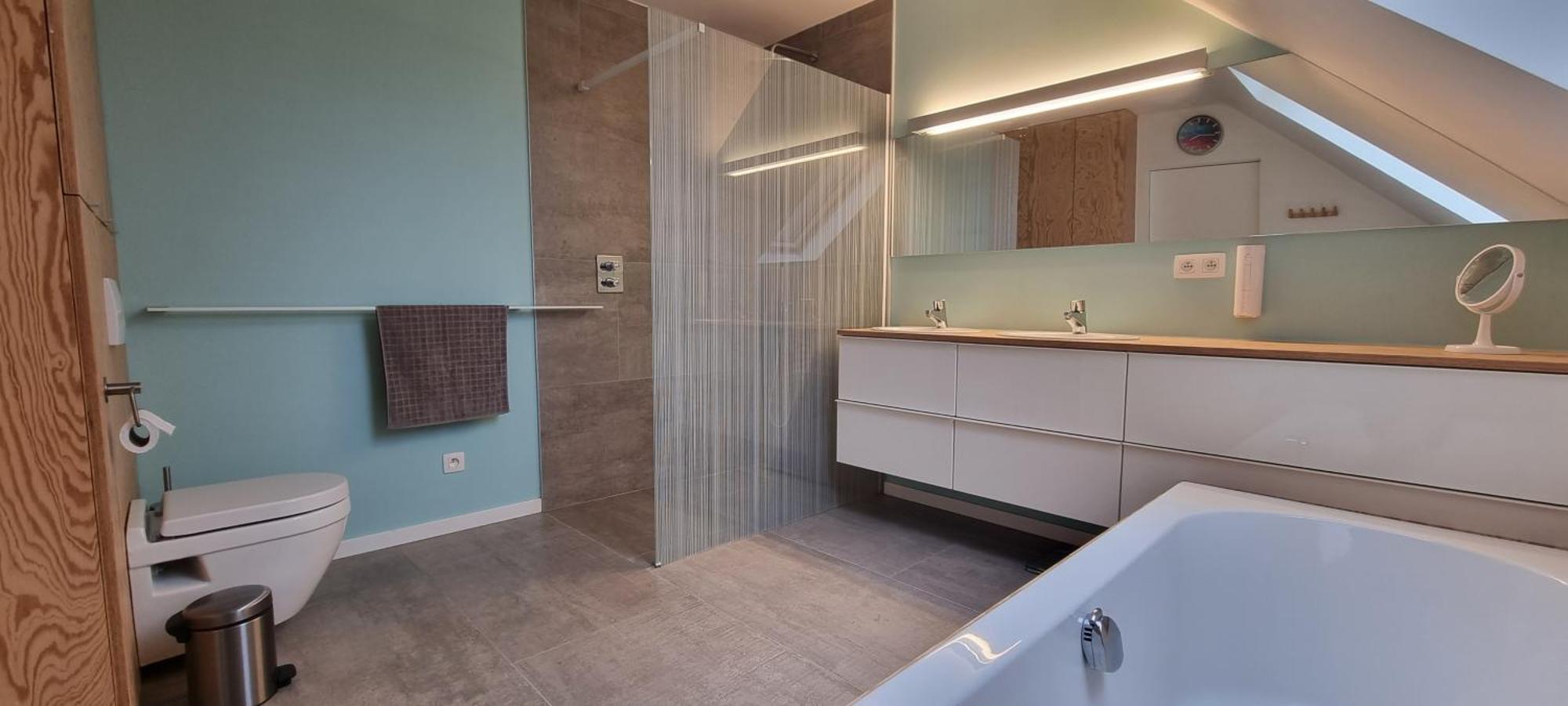 Vakantiehuis Minus Is Joenus